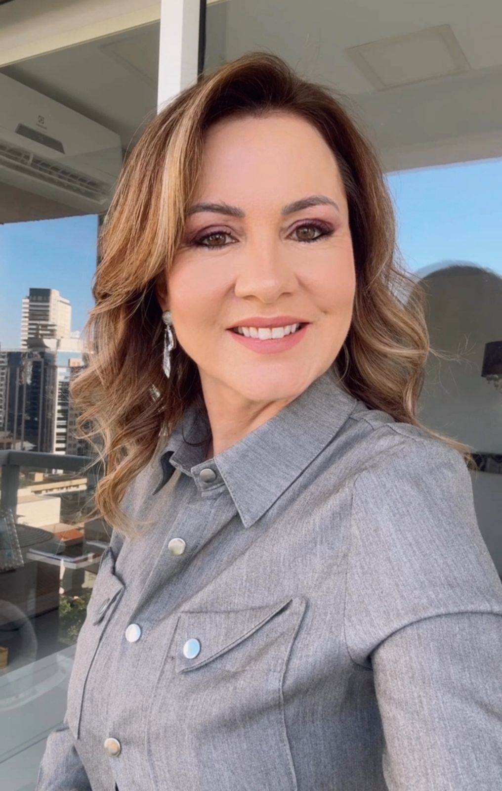 Nádia Cristina Oliveira Santana